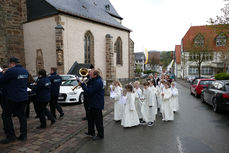 1. Heilige Kommunion in St. Crescentius (Foto: Karl-Franz Thiede)